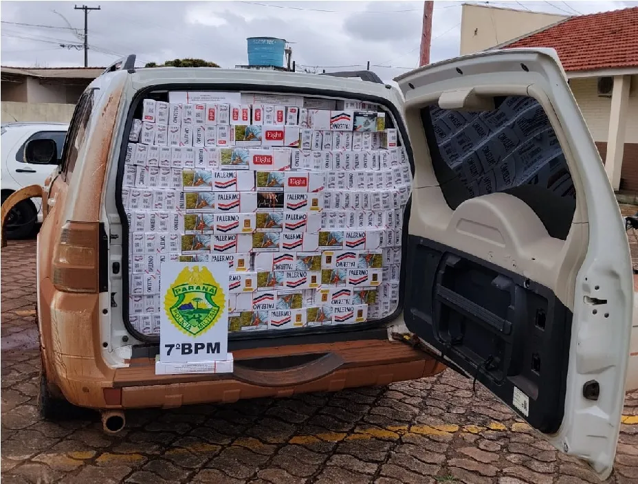 Ação integrada entre o helicóptero Falcão 14, Base Fronteira Norte e equipes do 7º BPM terminou com a prisão do motorista e apreensão do veículo utilizado no transporte ilegal.