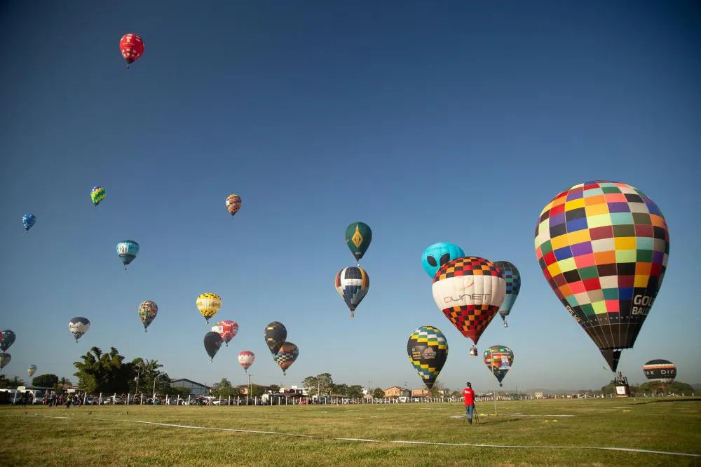Festival da Primavera reunirá balões, gastronomia, música e lazer nos Campos Gerais Foto: Divulgação Festival de Primavera