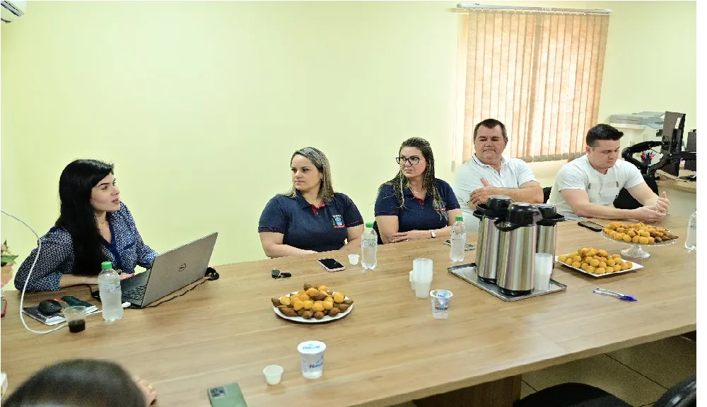 Guaíra discute projeto de desenvolvimento turístico com setor privado e sociedade civil