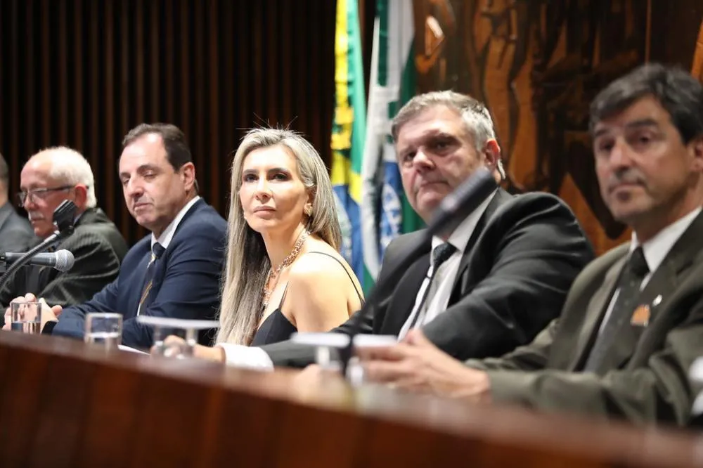 Expo Motorhome e Circuito Caminhos do Paraná são homenageados na Assembleia Legislativa do Paraná