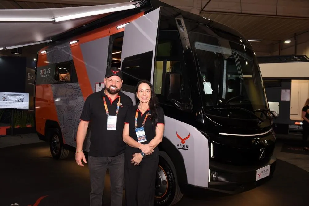 lançamento do primeiro motorhome elétrico da América Latina, são apresentadas diversas inovações ecológicas durante a feira 