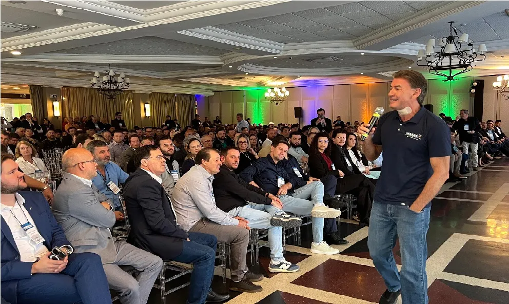 Encontro reuniu representantes de todas as regiões e reforçou o papel do legislativo municipal no avanço das políticas públicas do setor - Foto: SETU