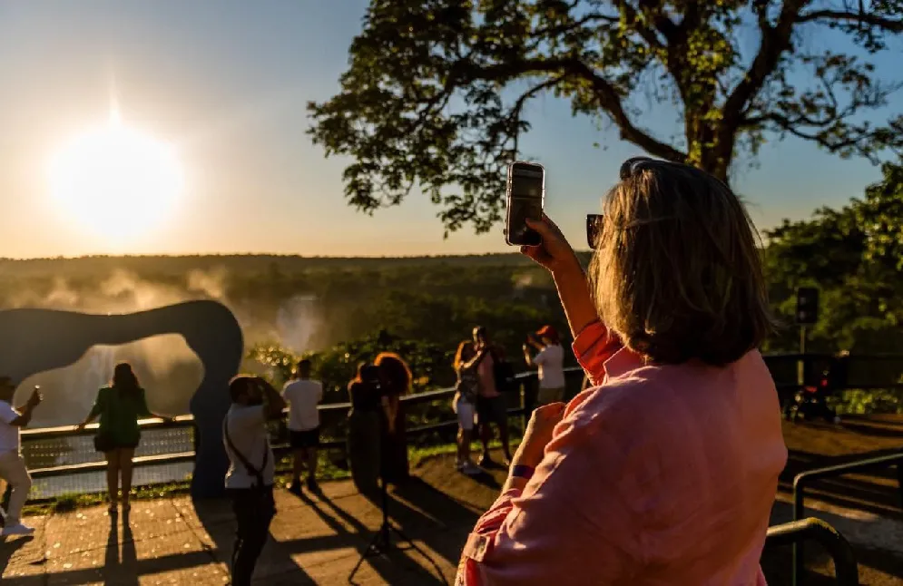 O Paraná ficou na 4ª posição como portão de entrada do País, representando 11,46%. São Paulo liderou o ranking, com 2.753.869 visitantes internacionais - Foto: Divulgação Urbia Cataratas