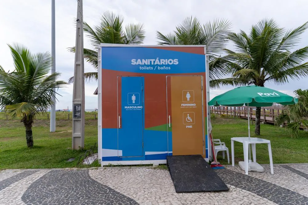 11 Banheiros foram instalados no Litoral de Água Doce - Foto: Felipe Enschel/AEN