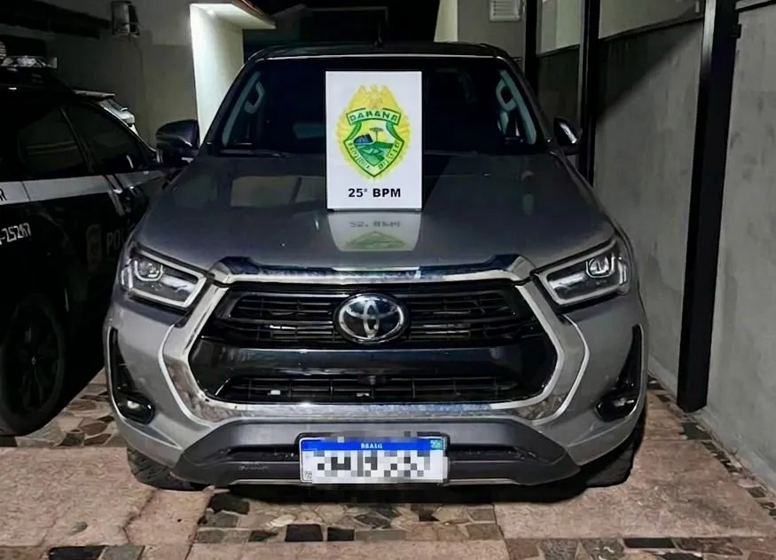 PM recupera camioneta HILUX logo após o furto…
