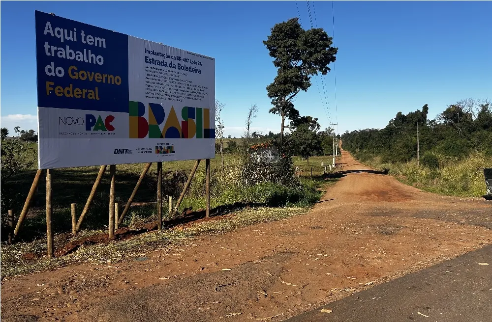Investimento superior a R$ 320 milhões garante a pavimentação do último trecho da BR-487 - Foto: Lúcio Freire