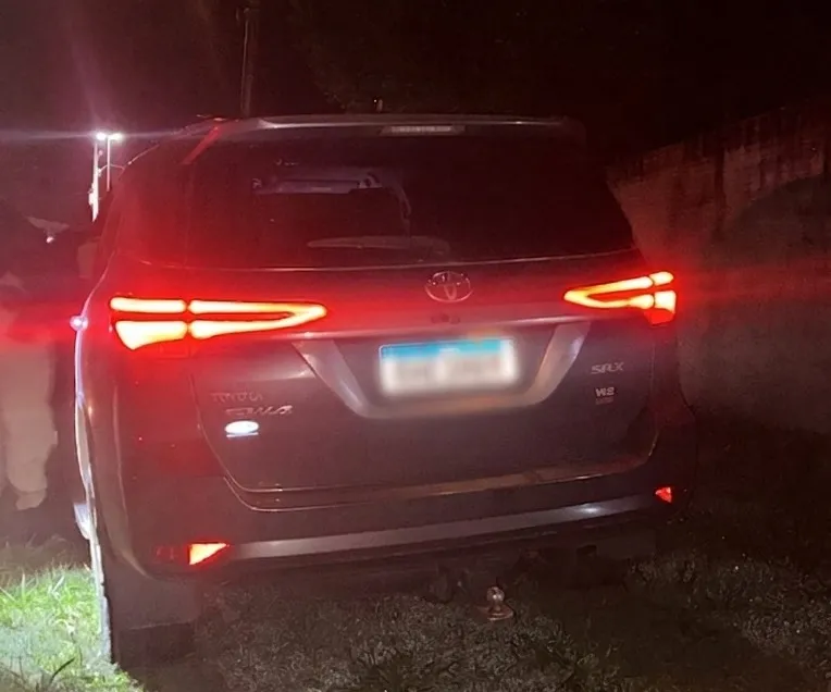 As investigações iniciais apontam que o crime foi presenciado por uma testemunha anônima...